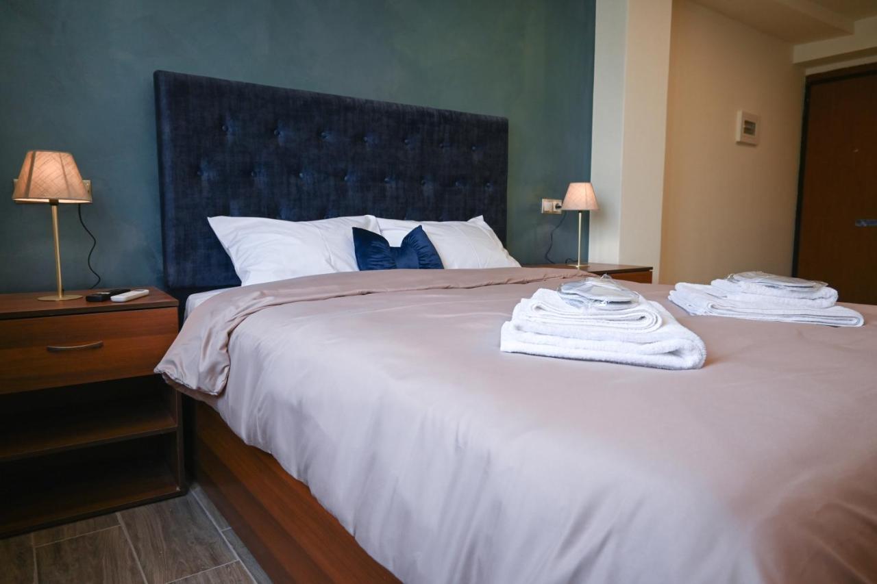 Acropolis Of From Ermou Str Apartment *